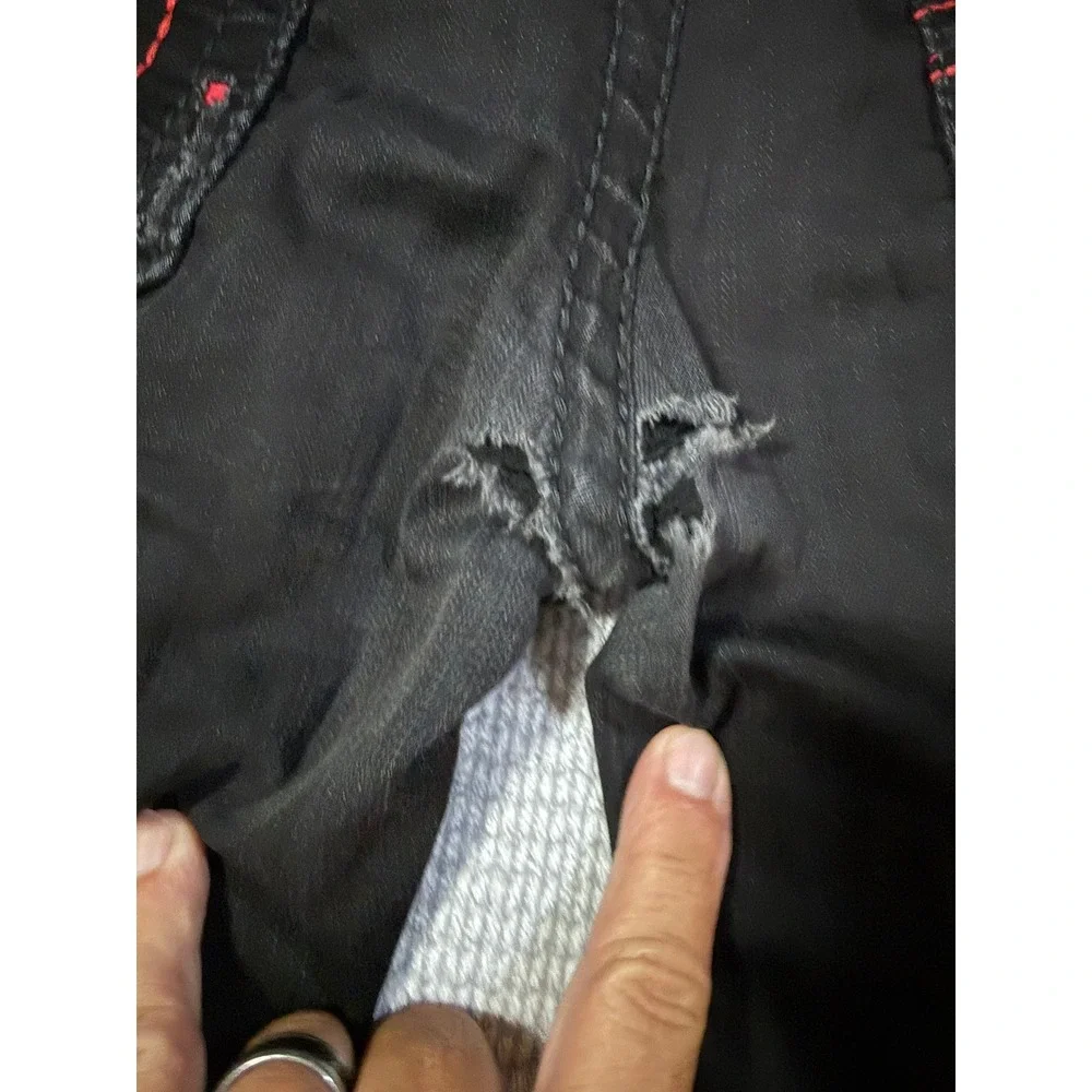 True Religion Geno Straight Mens Black Red Stitch Distressed Jeans Size 38x33